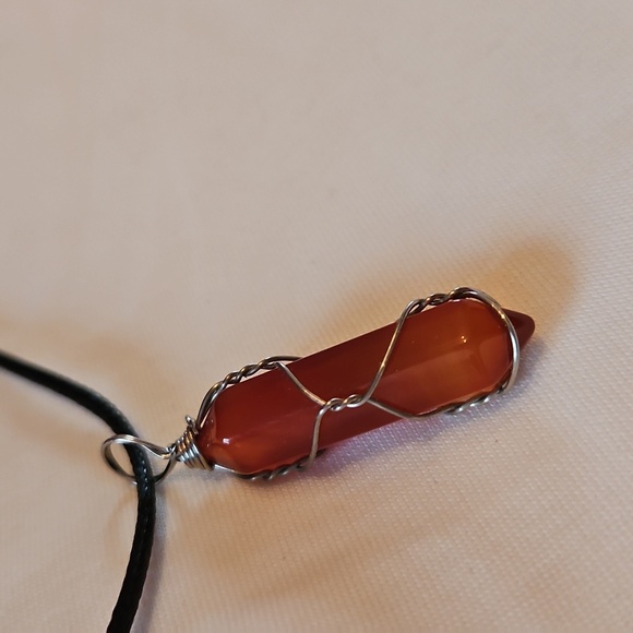 Red Crystal Pendant Necklace - Picture 3 of 6